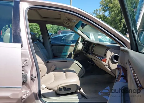 1998 Buick Park Avenue Ultra Cmi z USA, uszkodzony, nr VIN 1G4CU5214W4656672